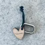 Cadeaux - porte-cles-en-bois-coeur-nounou - LES PETITES HIRONDELLES