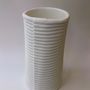 Vases - Vase "Carton ondulé" - FANNY LAUGIER PORCELAINE