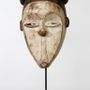 Sculptures, statuettes et miniatures - Fang 'Ngil' mask with 3 curls - BERT'S GALLERY