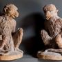 Sculptures, statuettes et miniatures - SINGES EN TERRE CUITE COTE DROIT & GAUCHE - ELUSIO