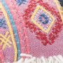 Coussins textile - Housse de coussin tissée en laine et coton avec broderie Dori et franges multicolores - IAN SNOW