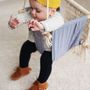 Objets déco enfant - Balançoire vichy marine et macramé beige - APRIL ELEVEN