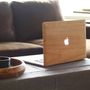Other smart objects - Wooden adhesive MacBook Cover - WOODSTACHE