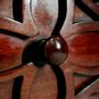 Etagères - Armoire en porcelaine gothique à 6 portes - THOMAS & GEORGE ARTISAN FURNITURE