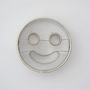 Children's arts and crafts - Cookie cutter smiley - W! EUROPE S.R.O
