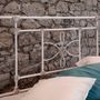 Quincaillerie d'art - Lit en fer artisanal style industriel - Modèle Thalia - VOLCANO - HANDMADE IRON BEDS