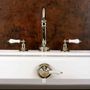 Faucets - Deck-mounted swan-neck tub spout - VOLEVATCH
