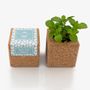 Other smart objects - Grow Cube - LIFE IN A BAG