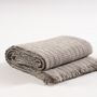 Decorative objects - Throw blanket TILE by John Pawson for Teixidors - TEIXIDORS