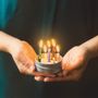 Cadeaux - Candle to go Happy Birthday/Bougie en boîte métallique - DONKEY PRODUCTS