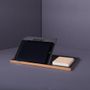 Organizer - Manhattan Ipad Stand - TAAMAA