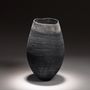 Decorative objects - black vase - PASCAL OUDET