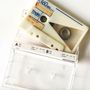 Papeterie - Carte de vœux personnalisée faite de cassettes vides [Disponible dans n'importe quelle langue] - REHYPHEN