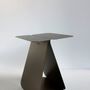 Tables basses - Table d'appoint rectangulaire asymétrique YOUMY - Bronze anodique - MADEMOISELLE JO