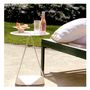 Coffee tables - Round symmetrical side table YOUMY - White powdered - MADEMOISELLE JO