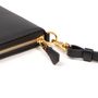 Pochettes - Pocket Maxi Black/Gold details - Portefeuille de voyage en cuir noir avec sangle amovible et details or - MLS-MARIELAURENCESTEVIGNY