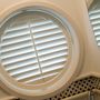 Curtains and window coverings - JASNO SHUTTERS - Interior shutter with adjustable blinds in Beef Eye - JASNO