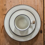Tasses et mugs - Tasse à café avec soucoupe - MANSES DESIGN
