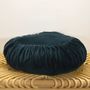 Cushions - Round cushion filled with pleated velvet - L'ATELIER DES CREATEURS