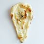 Meubles de cuisines  - NAAAAN time Flat : une horloge fabriquée avec du vrai pain naan - PAMPSHADE BY YUKIKO MORITA
