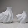 Vases - porcelain vases VENTO - HOLARIA & KERAMPORZELLAN