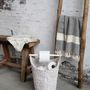 Linge - Casse-Noisette. - CHIC ANTIQUE A/S