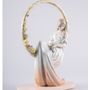 Sculptures, statuettes and miniatures - In her Thoughts - Lladró Heritage Porcelain Woman Sculpture - LLADRÓ