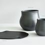 Vases - FEUILLE N.8 - Vase en céramique  - RINA MENARDI