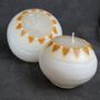 Decorative objects - CANDLE BALL SWAZIPOT LEAVES BEIGE AND WHITE - KANDHELA