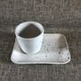 Tasses et mugs - Tasse à café en grès blanc moucheté bleu - LES POTERIES DE SWANE
