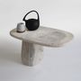 Tables basses - Dolmen Side table - ATELIERS ROMEO FURNITURES