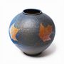 Céramique - Vase de grès engobé à décor de feuilles d'érable - CÉRAMIQUE HELENE RAYMOND