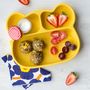 Children's mealtime - Stickie plates - WE MIGHT BE TINY FRANCE