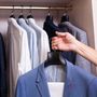 Homewear textile - Cintres de luxe pour costume et chemise – coloris noir, bois brossé - MON CINTRE