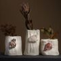Vases - série de pierres brésiliennes vase en porcelaine M avec Tourmaline avec mica et feldspath - ATELIER LE MOTIF