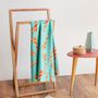 Children's bathtime - Giraffes towel - BIBU