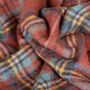 Plaids - Couverture en laine recyclée en tartan Stewart Royal Antique - THE TARTAN BLANKET CO.