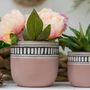 Vases - Cache pot en ciment couleur rose avec bordure à motif rectangulaire 14x14x13cm - ARTIFLOR