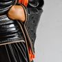 Sculptures, statuettes and miniatures - Leather sculpture, woman Anthéa - ANNIE DELEMARLE SCULPTURE CUIR