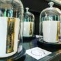 Candles - THE WOOD - scented candle 180g. - SAINTS ESPRITS