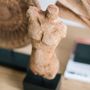 Sculptures, statuettes et miniatures - Homme statue en bois de manguier AX70209  - ANDREA HOUSE