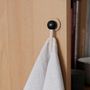 Dish towels - magnetic clip for hanging tea cloths/pince-moi - TOUT SIMPLEMENT,
