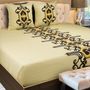 Bed linens - Quilted Bed Cover with embroidery  - LUSH AND BEYOND
