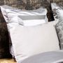Bed linens - Fanatic Bed decor - KANCHI BY SHOBHNA & KUNAL MEHTA