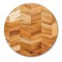 Ustensiles de cuisine - Planche à découper ronde en acacia Barbary & Oak Chevron - RKW LTD - BARBARY & OAK