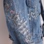 Prêt-à-porter - Veste en jean vintage Levi's, Veste Pop Art. CHIOT - PLACE D' UJI
