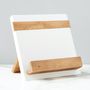 Range-tout - Support blanc pour iPad/livre de cuisine - ETÚHOME