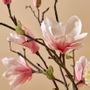 Floral decoration - Magnolia - LOU DE CASTELLANE - Artificial flowers that are more real than life  - LOU DE CASTELLANE