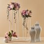 Floral decoration - Structure Ela- LOU DE CASTELLANE - Artificial flowers that are more real than life  - LOU DE CASTELLANE