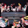 Customizable objects - The Hens of the Court - XENIA TURCHETTI